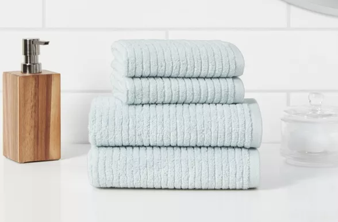 Threshold QuickDry Towel 2Pack ONLY 8.40 at Target THOUSANDS of 5